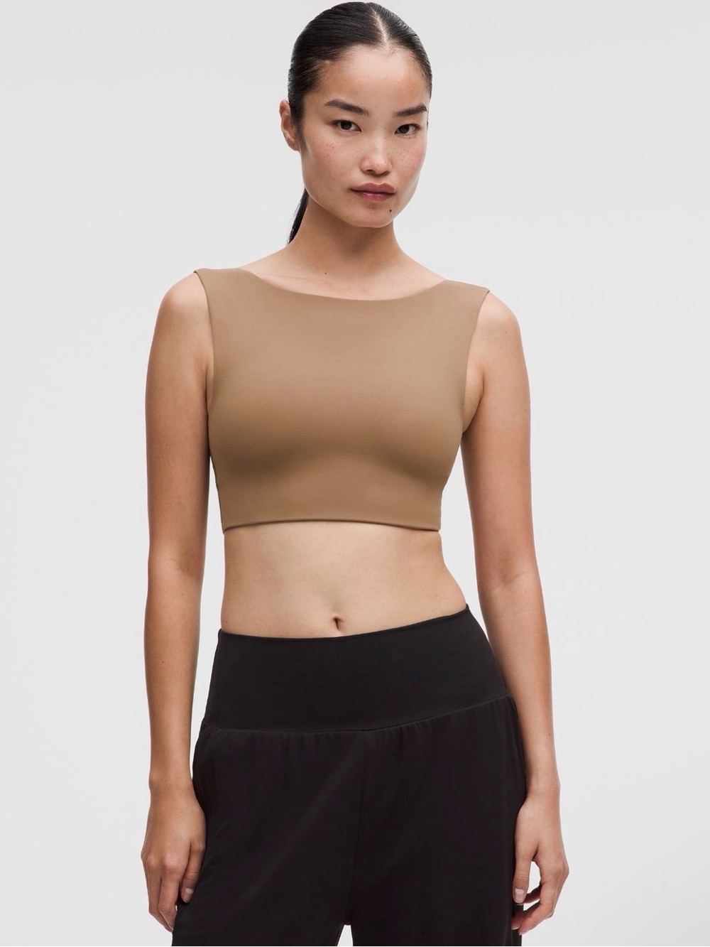 Lululemon Bend This Front-to-Back Bra Boat and Scoop Neck Sand